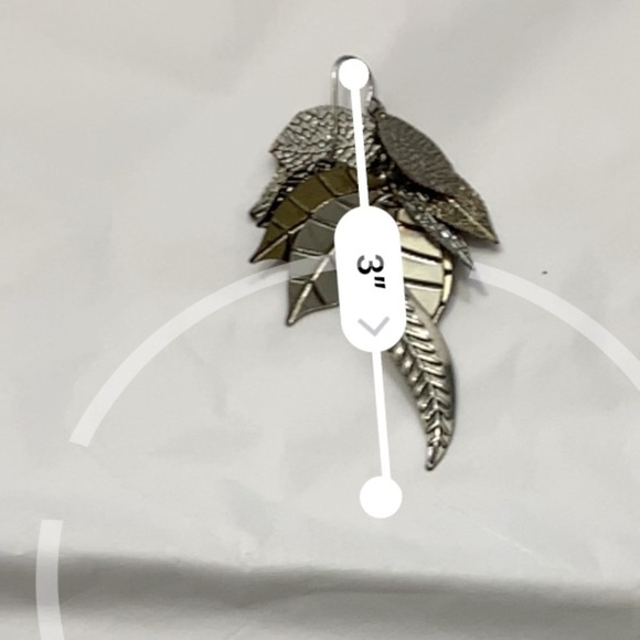 Tri Color Leaf Necklace & Earrings Set - Picture 7 of 8